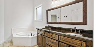 773 Louise Ave Gallery 11