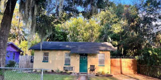 521 SE 14th Ter Gallery 1