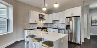4516 S King Drive Gallery 7