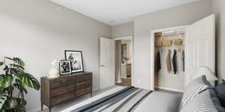 Nav850 at Olde Towne Gallery 28