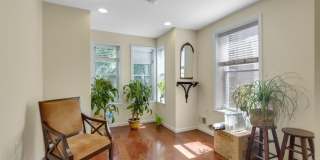 1933 PARRISH Street Gallery 14