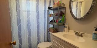 Spacious 4 bed 2 Bath Centrally Located Gallery 13