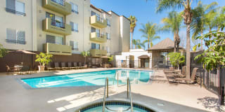 Kenwood Mews Gallery 19