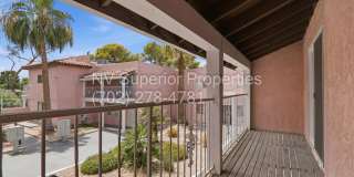 SE Desert Inn and Eastern!! Townhouse with 2 parking Spaces!! Recent Remodel!! Gallery 33