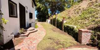 Gorgeous Encino Hills Home Gallery 41