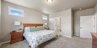 Move-In Ready West Richland Rental – 3-Car Garage, Fenced Yard, Hot Tub Included Gallery 23