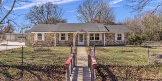 1729 Elliot Drive Gallery 1