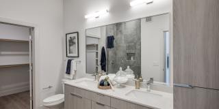Revl Med Center Gallery 45