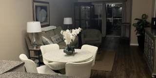 952 Virginia Street Gallery 13