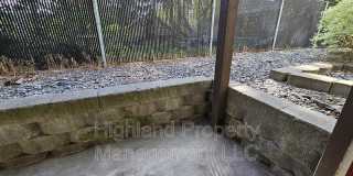 1020 NE B St Gallery 22