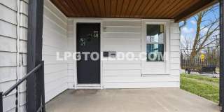 3905 Peru St. Gallery 24