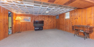 1123 W Huron Street Gallery 46