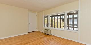 588 W Hawthorne Pl Gallery 3