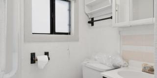 Charming 1BR Duplex in Colorado Springs Gallery 24