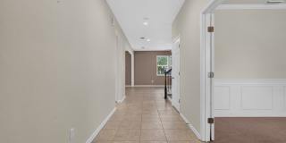 Large 4 bedroom home in Oakleaf Gallery 6