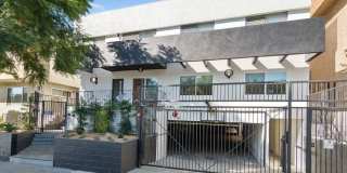 1021 N Genesee Ave Gallery 21