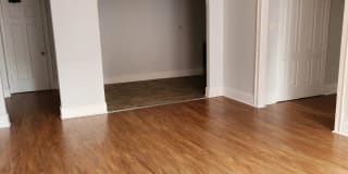 2322 Commonwealth Gallery 30