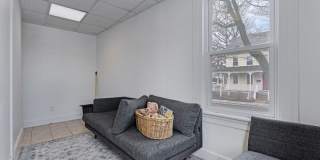 98 Maple Ave Gallery 6