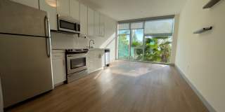 Super Convenient Studio in the Heart of Kakaako Gallery 1
