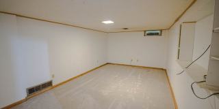 3BR Home on Large Corner Lot – NW Rochester Gallery 15