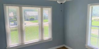 1316 S Oswego Ave Gallery 8