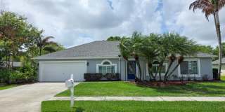 Beautiful 4 Bedroom in Gated Compass Pointe Gallery 1