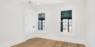 23 Lincoln Avenue Gallery 17