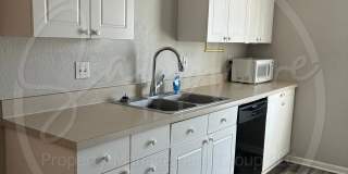 5623 North Northwood Terrace Gallery 6