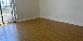 3300 NE 191st St Gallery 21