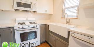 Beautiful Condo Only 6 blocks to the beach | Seaside District of Oceanside Gallery 20