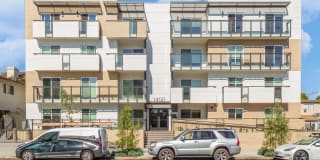 1450 S Barrington Ave Gallery 1