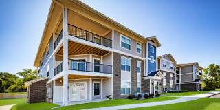 Flats at Walnut Ridge Gallery 17