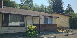 2 Bedroom Duplex In Auburn Gallery 1