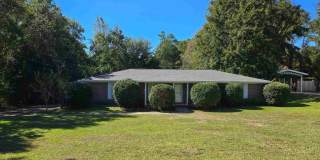 1109 Sussex Ln Gallery 1