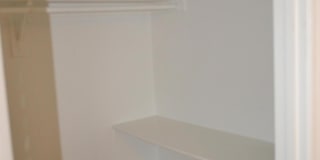 Mac Arthur Gallery 14