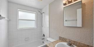 726 W Perryman Ln - Welcome Home !!!! Gallery 13