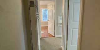 78704 - SUPER LOCATION !  SFH   FREE RENT :  1 OR 2 YR LEASE w/ qualified app- CALL FOR DETAILS Gallery 8