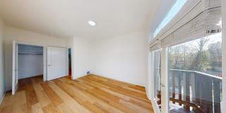 1729 Arch Street Gallery 13