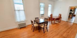 Charming and Sunlight 3BD, 1 BA in the Quaint DC Suburb of Mount Rainer, MD!!! Gallery 1