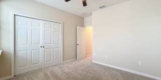 !!!NOW AVAILABLE!!! Beautiful 4-Bedroom PET FRIENDLY Home for Rent in RANDAL PARK! Gallery 65