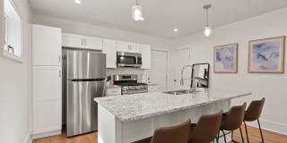 FURNISHED Duplex Unit - 2 Bedrooms/2 Baths/Off street parking  - 636 Frances PL Unit B  Atlanta GA 30318 Gallery 17