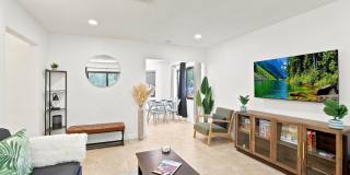 105 SE 2nd Street Gallery 3