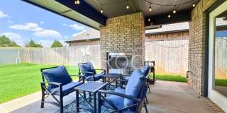 Spacious Craftsman Home on cul-de-sac - Electric Included! Gallery 4