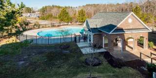 Room in 3 Bedroom Townhome at Dove Cottage Ln Gallery 12