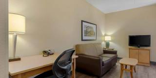 Dallas - Las Colinas - Meadow Creek Dr. Gallery 6