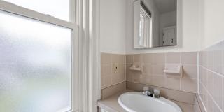 409 W 20TH Street Gallery 8