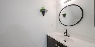 812 W 14TH Street Gallery 19
