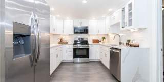 Beautifully Renovated 4-Bedroom Home in Desirable Arbor Heights! Gallery 14