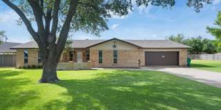 303 CHRIS DRIVE Gallery 1