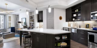 Flatiron Domain Gallery 37